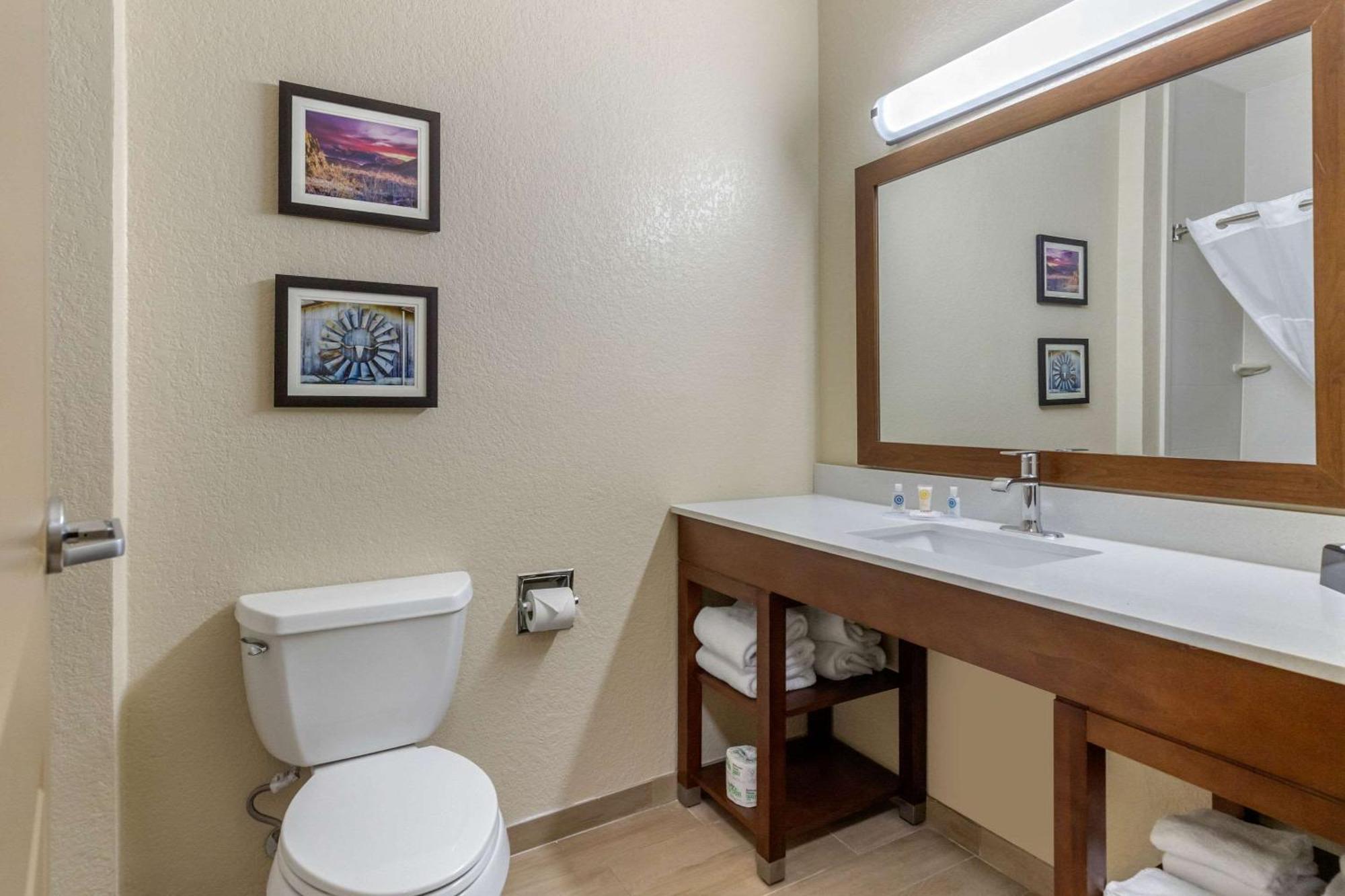 Comfort Suites San Antonio Airport North Luaran gambar
